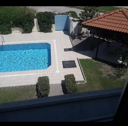 Hasnur Apartment *